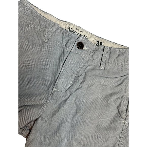Abercrombie & Fitch Mens Size 30 Chino Gray 7" Inseam Button Fly Pockets - Picture 1 of 7